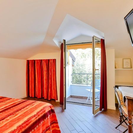 Casa Di Rossana Bed&Breakfast Sanremo Bagian luar foto