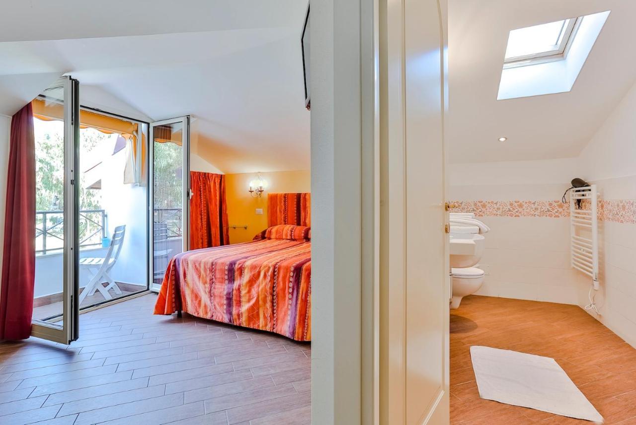 Casa Di Rossana Bed&Breakfast Sanremo Bagian luar foto