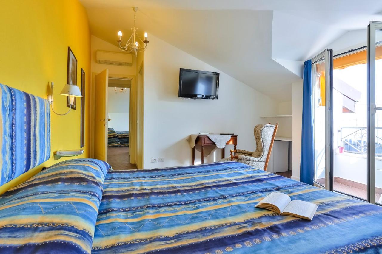 Casa Di Rossana Bed&Breakfast Sanremo Ruang foto